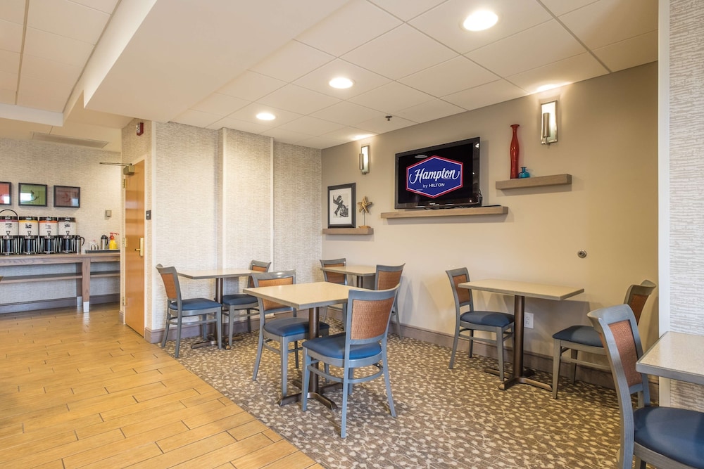 Hampton Inn Freeportbrunswick 41/58