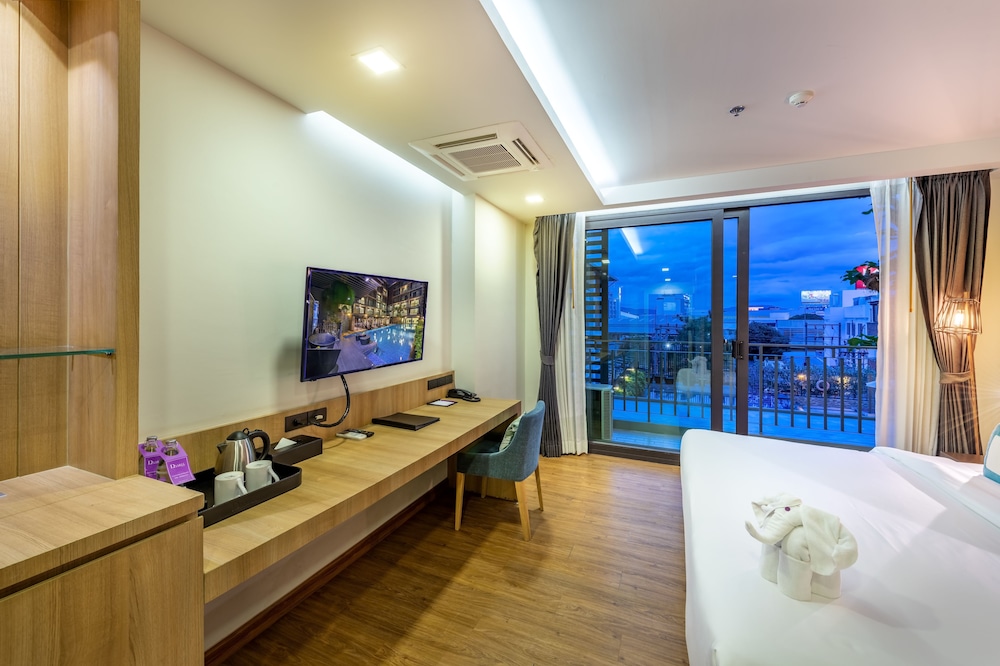 Plaai Prime Hotel (ex D Varee Diva Central Rayong) 44/71