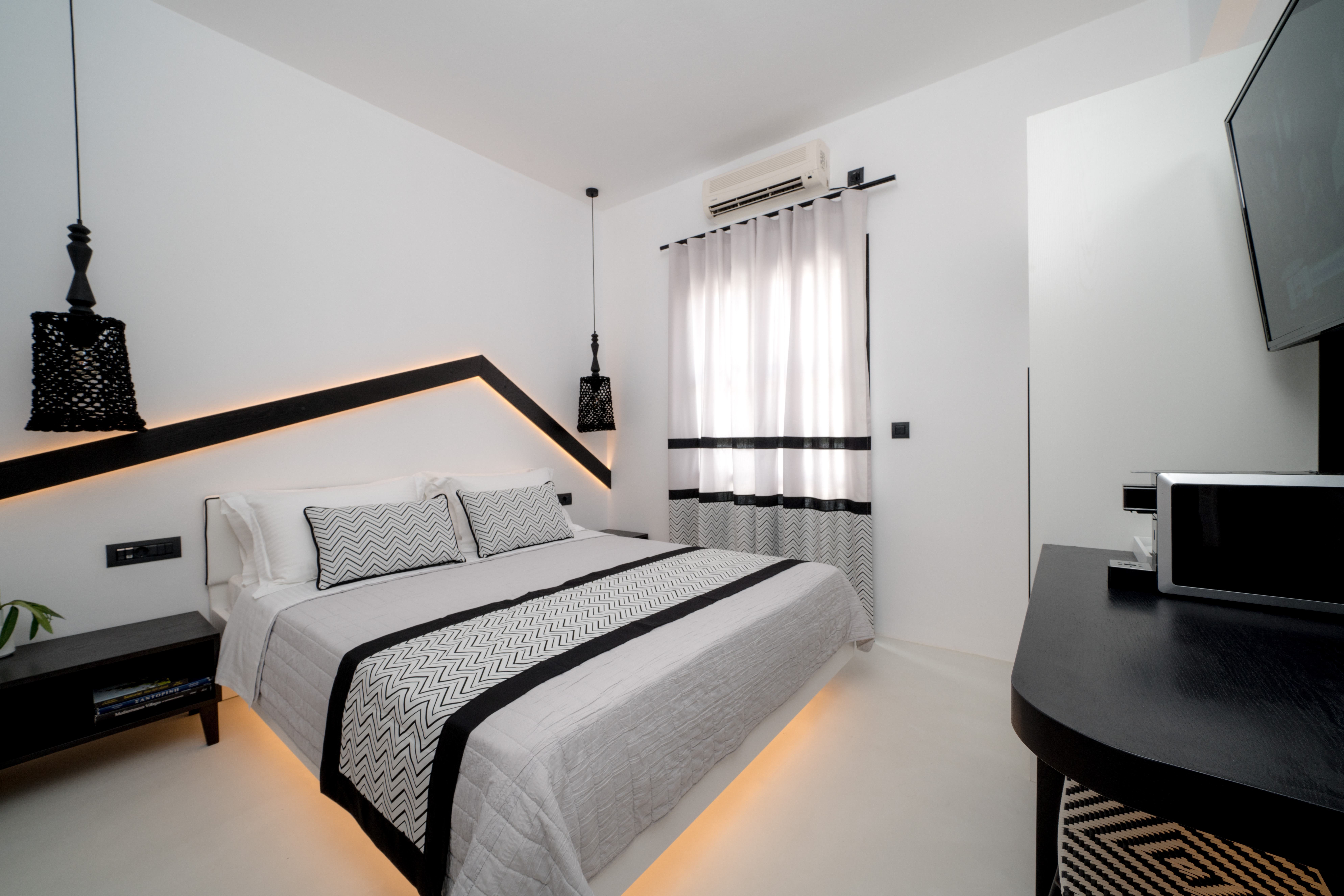 TWIN/DOUBLE ROOM COMFORT