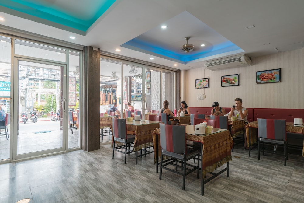 Baan Thai Beach Side Residence 30/50