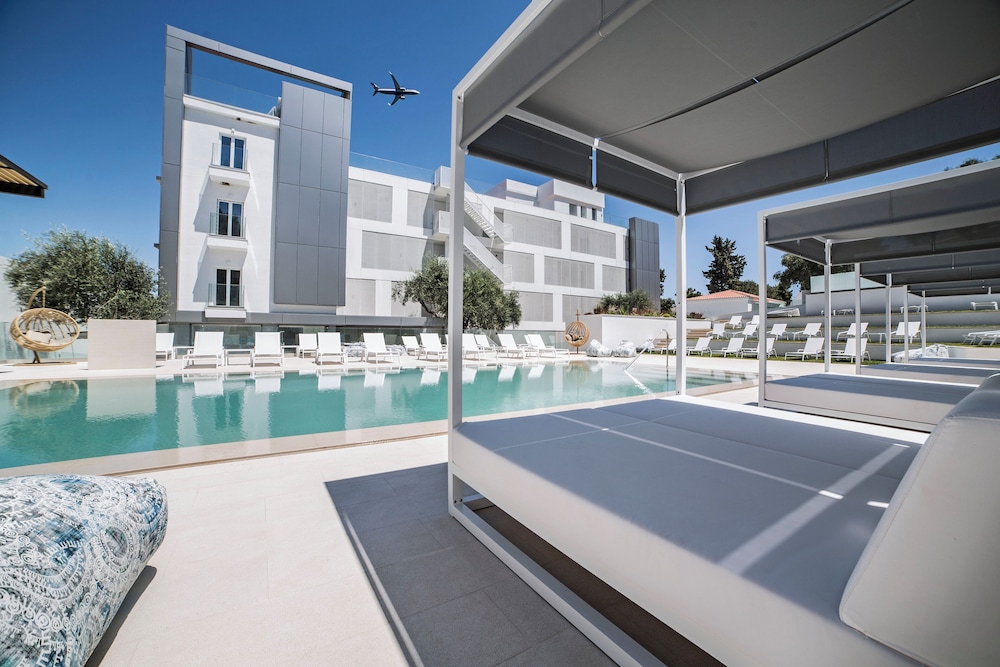 Ray Hotel Corfu 25/50