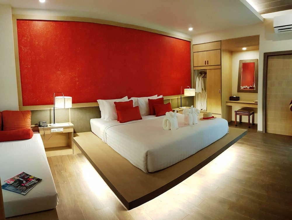 Lanta Sand Resort And Spa 21/71