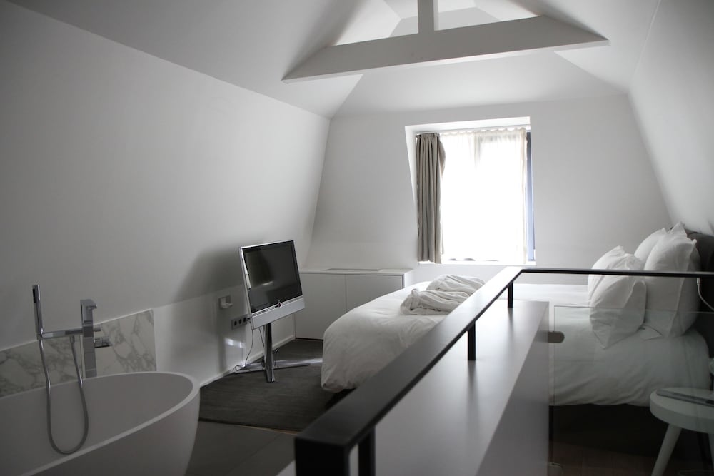 Hotel Quatorze 22/59