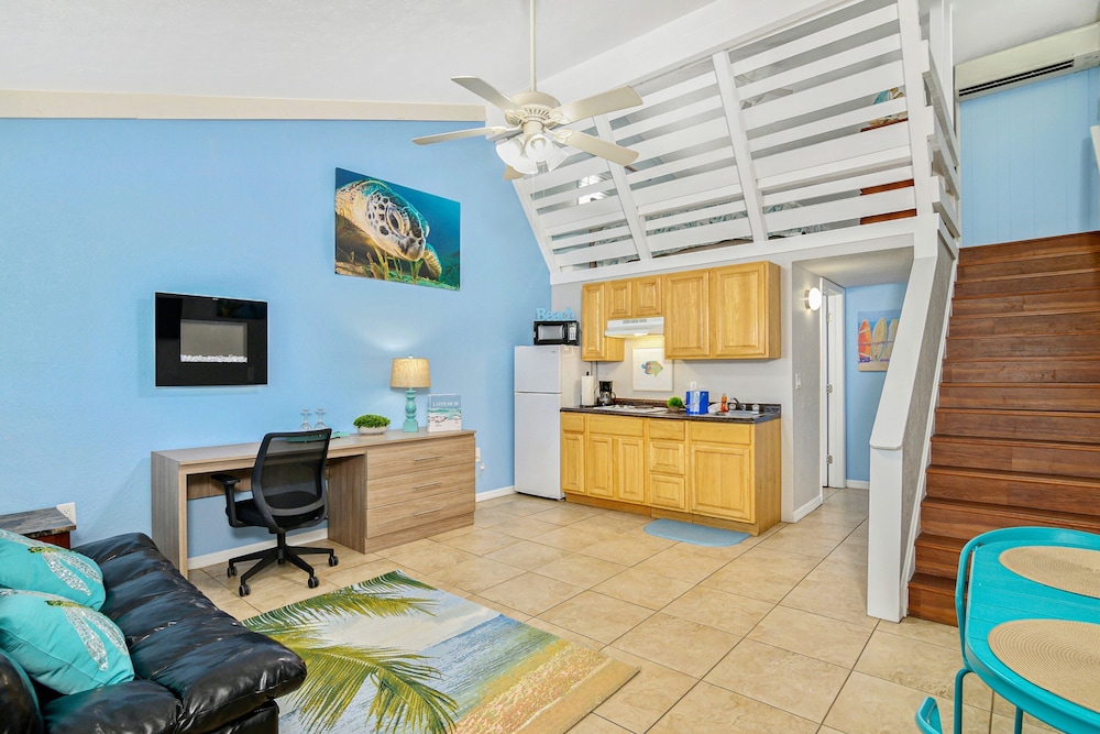 Latitude 26 Waterfront Resort & Marina 15/66