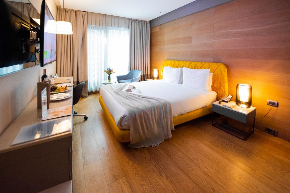غرفة تنفيذية، Dosso Dossi Hotels and SPA Downtown 2/2
