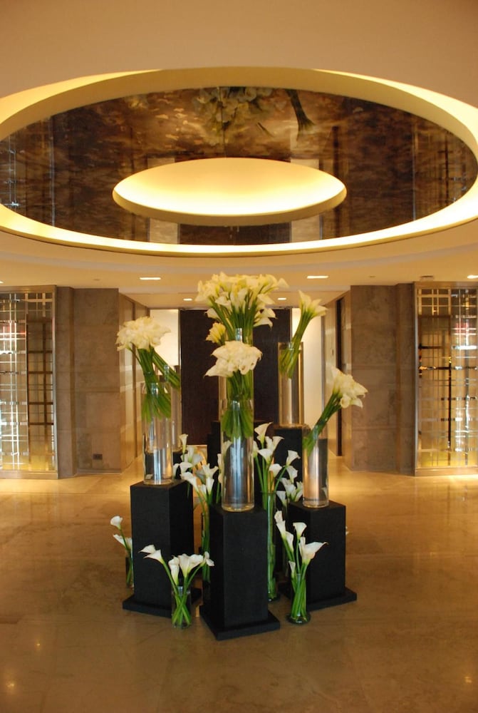 Marco Polo Ortigas Manila 40/57