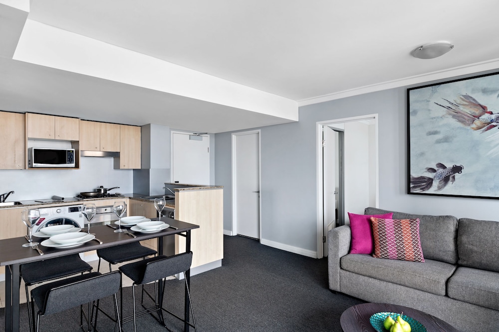 Mantra Sydney Central 26/46