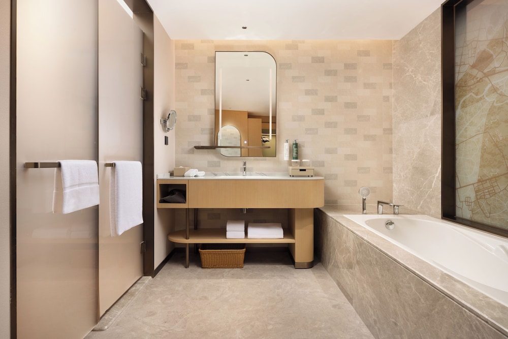 Hilton Garden Inn Xishuangbanna Gasa Airport 61/66