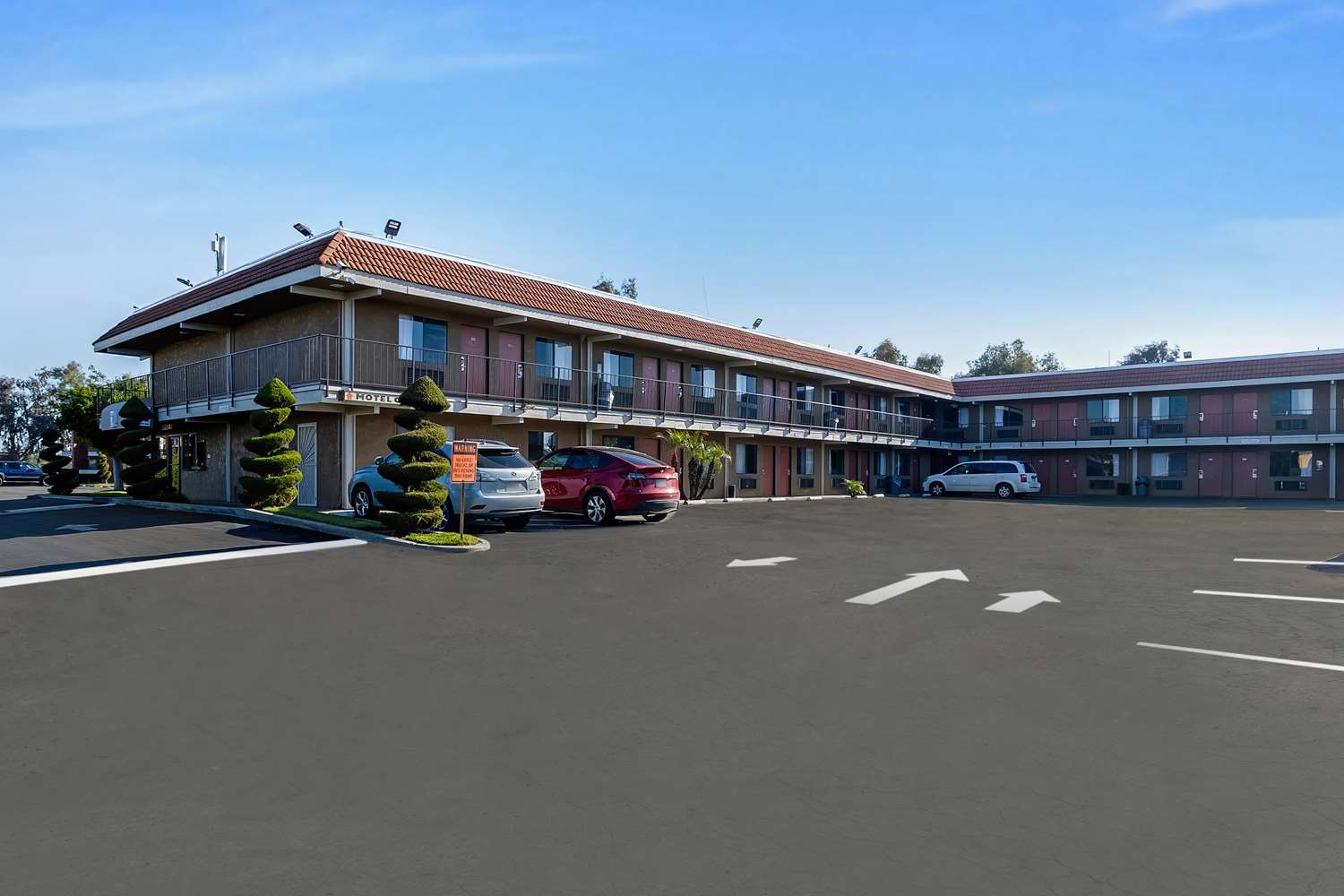 Knights Inn Madera 17/18