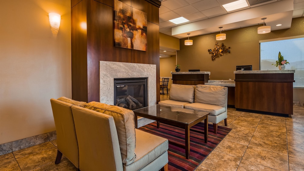 SureStay Hotel by Best Western Tehachapi 24/34