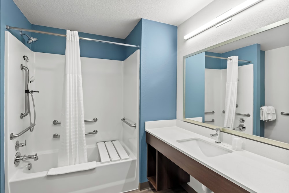 WoodSpring Suites Beaverton - Portland West 32/35