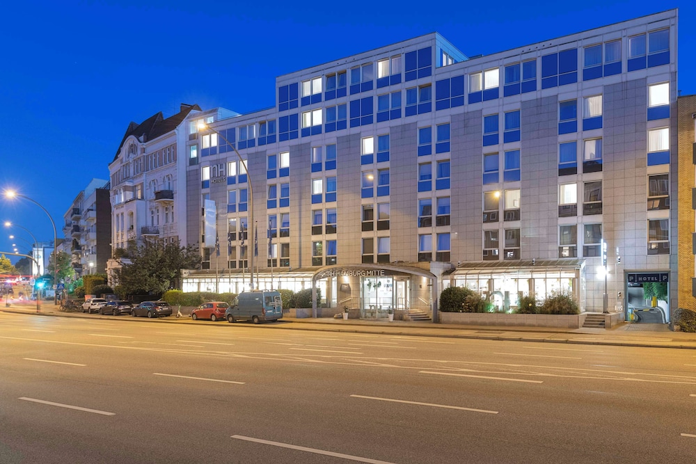 NH Hamburg Mitte 2/50