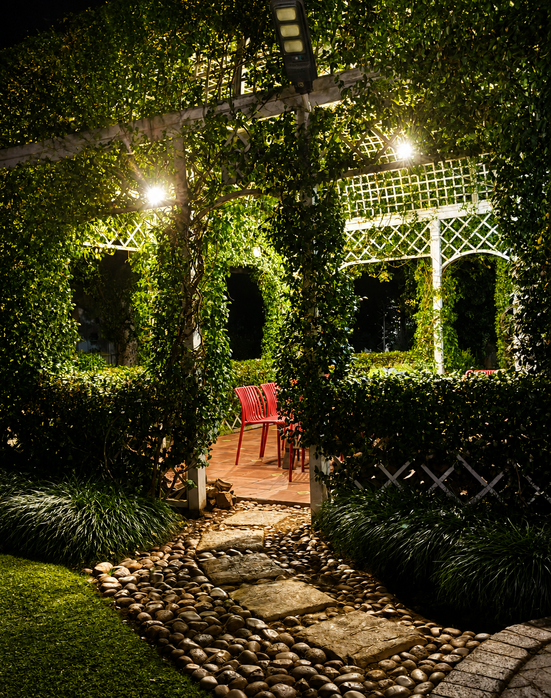 A Tapestry Garden Guest House 23/36