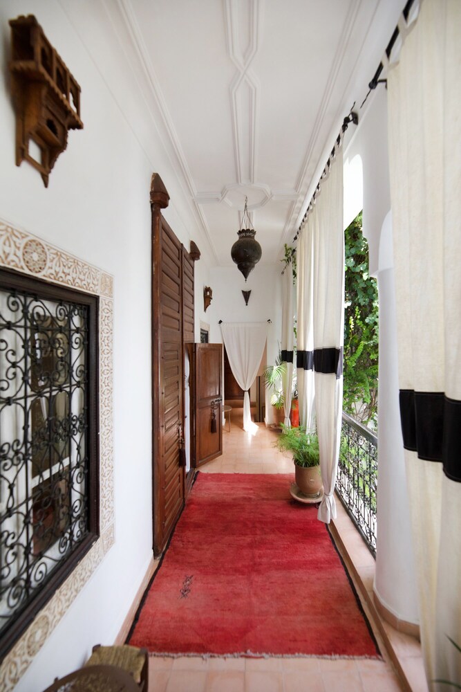Riad Noor Charana 38/50