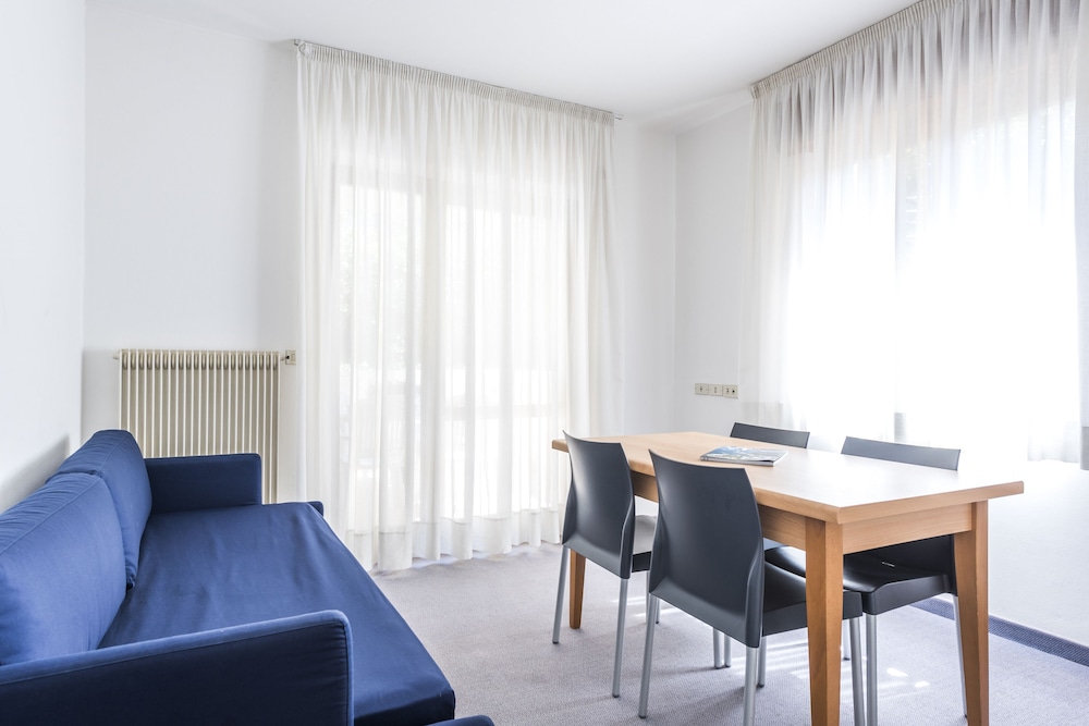 HOTEL RESIDENCE TORBOLE 26/31
