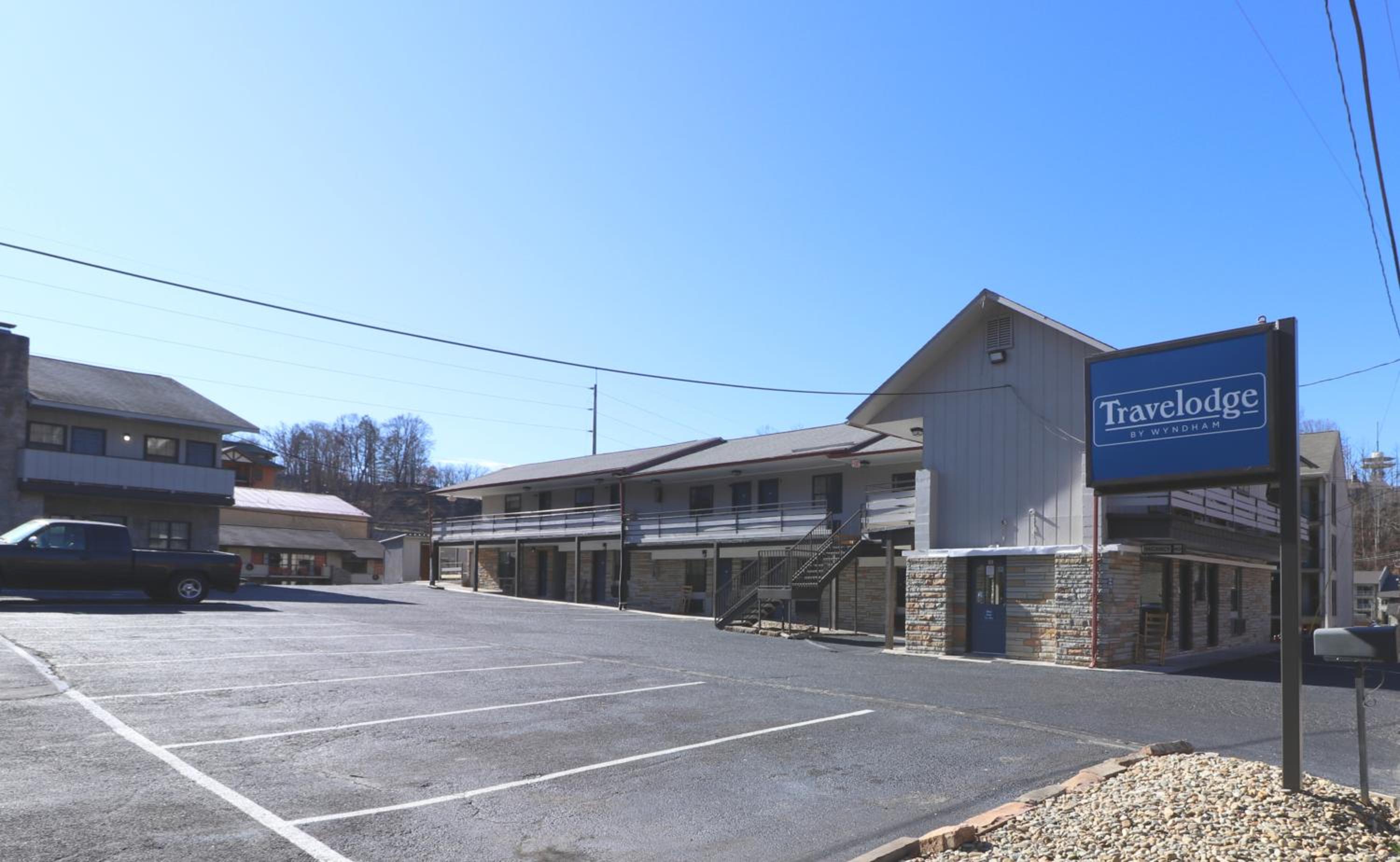 Bales Motel 21/26