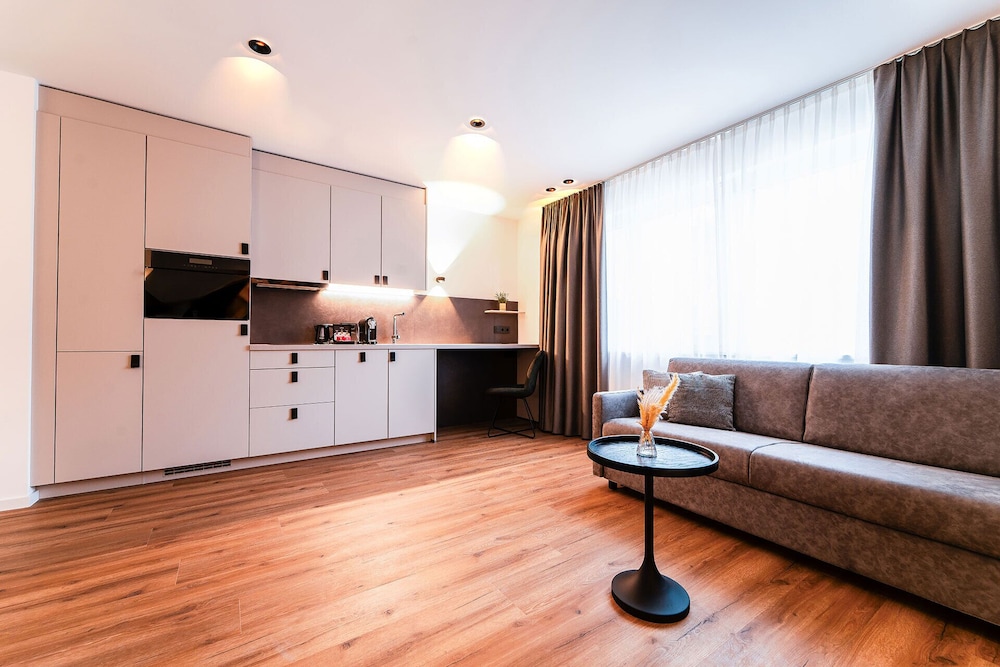 Hotel Am Triller 53/74