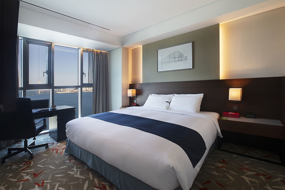 DELUXE, DOUBLE BED, OCEAN VIEW