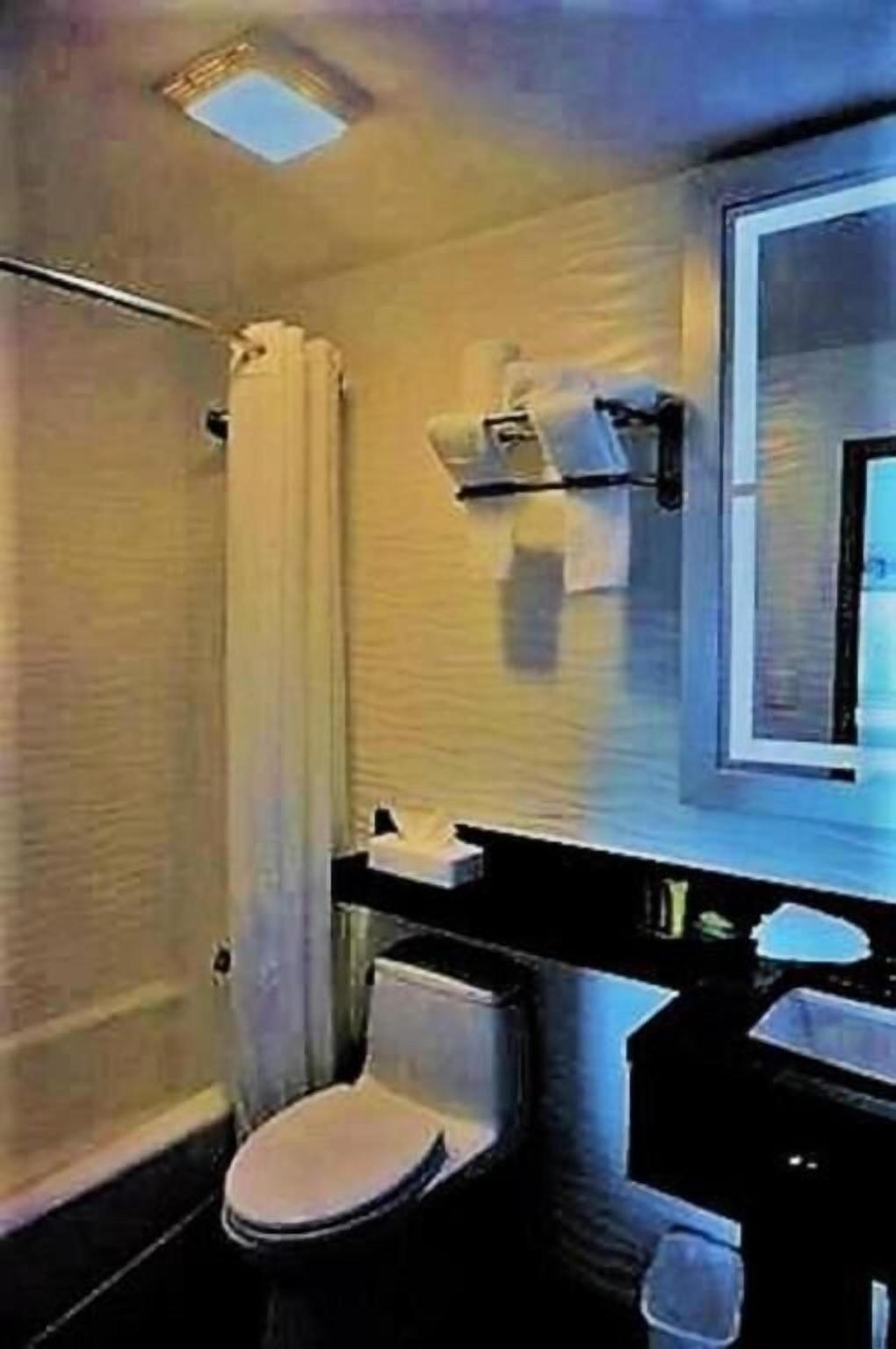 Hotel Fuego Bronx 15/15