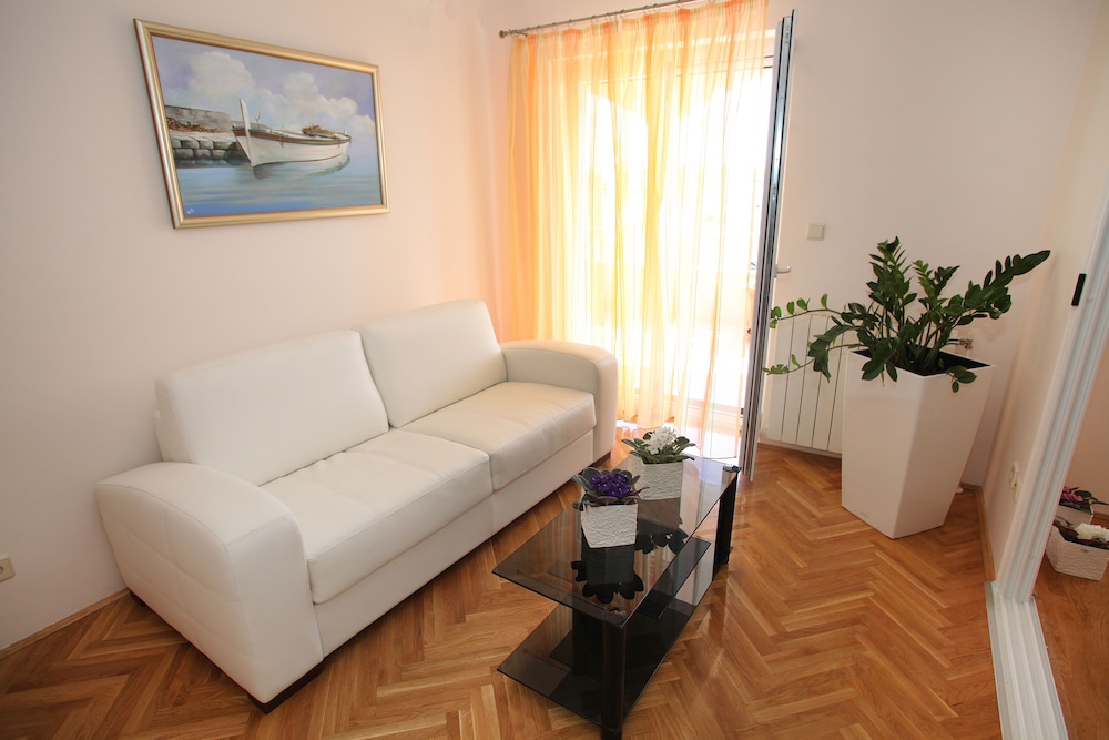 VILLA SUN 20/50