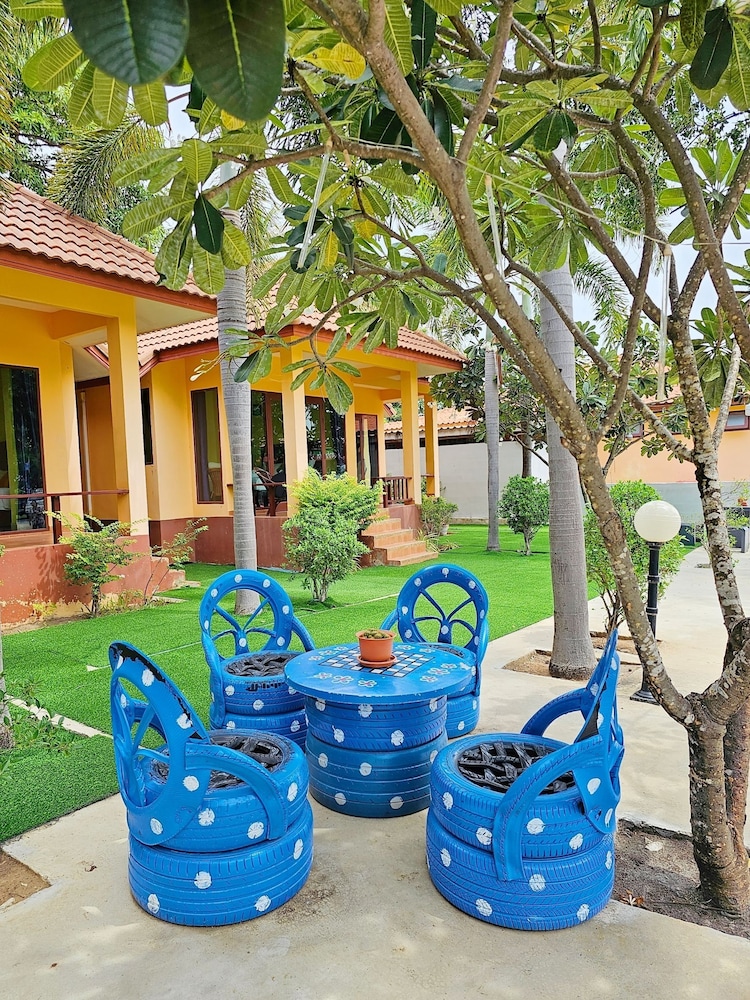 Pranmanee Beach Resort 29/50