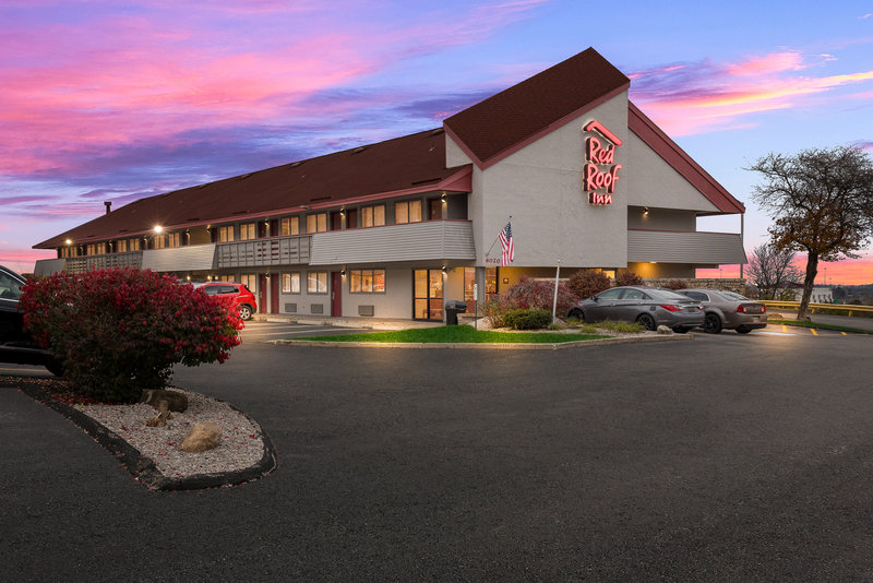 Red Roof Inn Cleveland-Independence 4/32