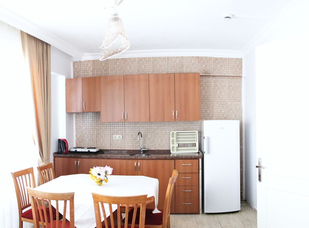 Fatih Apartments 48/59