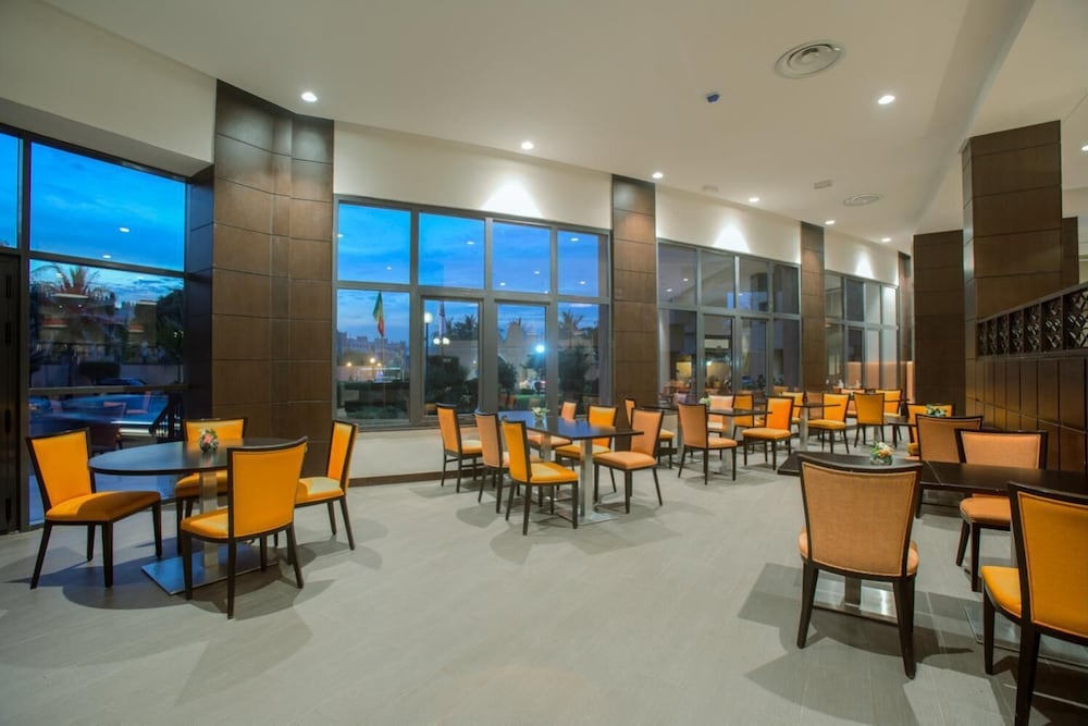 Azalai Hotel Bamako 34/43