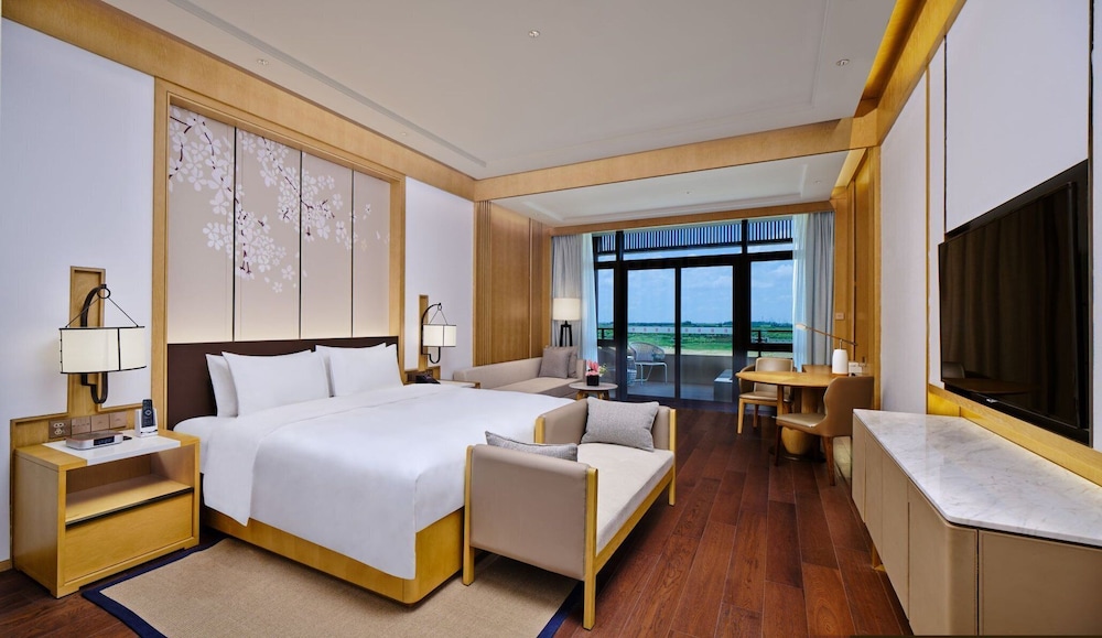 Premium, King Bed, Private Hot Spring Bath