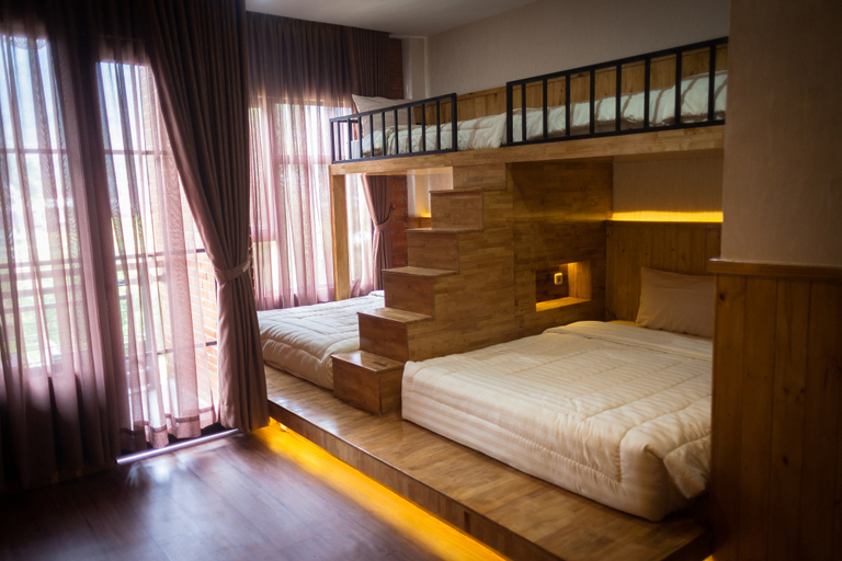 Pariban Hotel 6/11