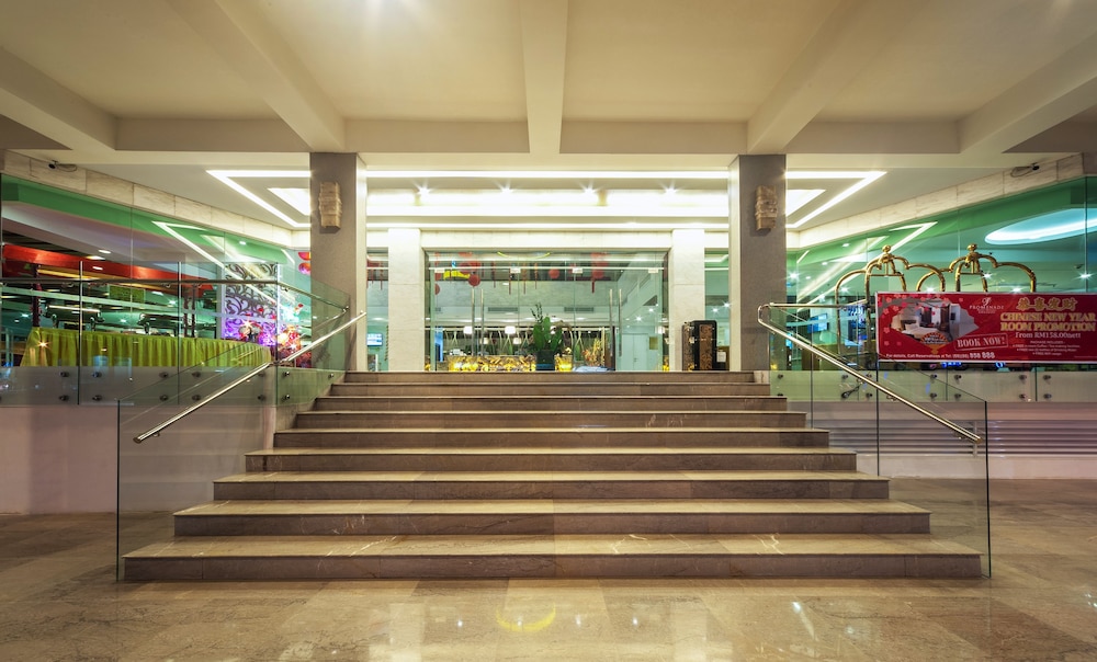 Promenade Hotel Bintulu 7/40