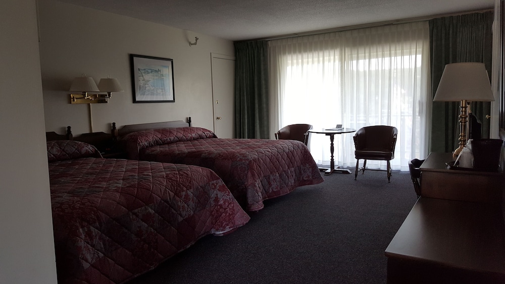 Kimball Terrace Inn Northeast Harbor 15/56