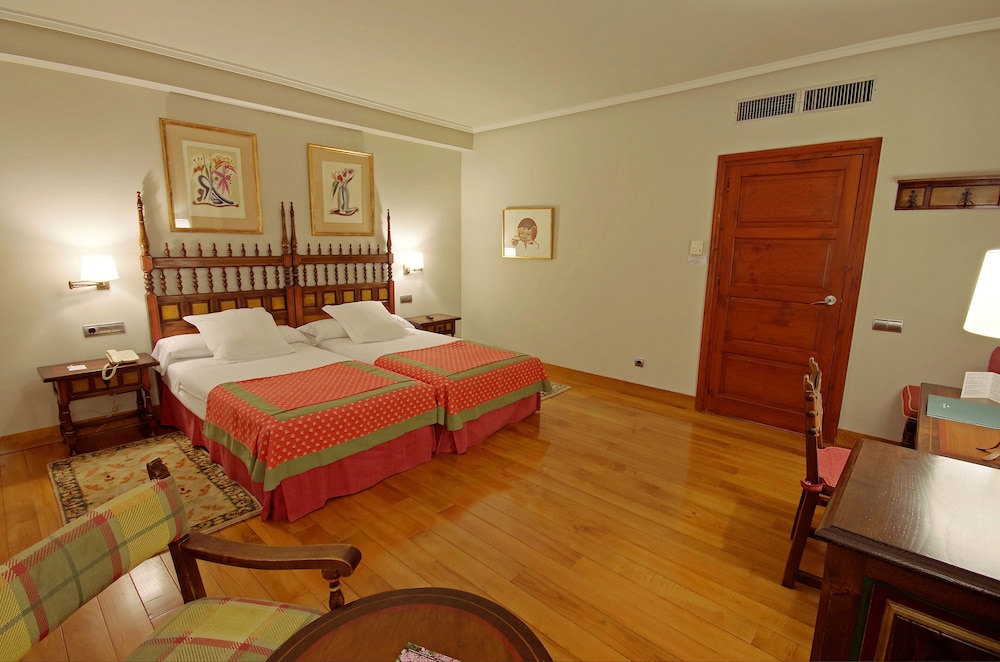 Parador De Calahorra 13/47