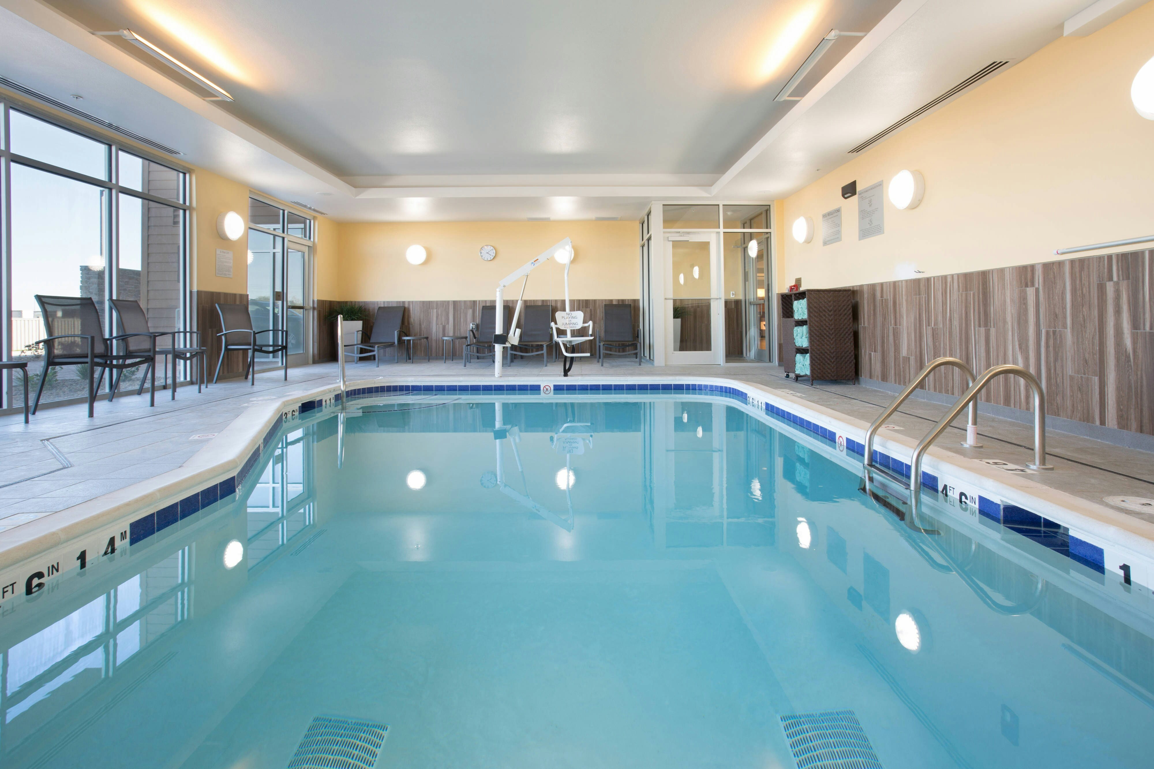 Fairfield Inn Suites Burlington 22/44