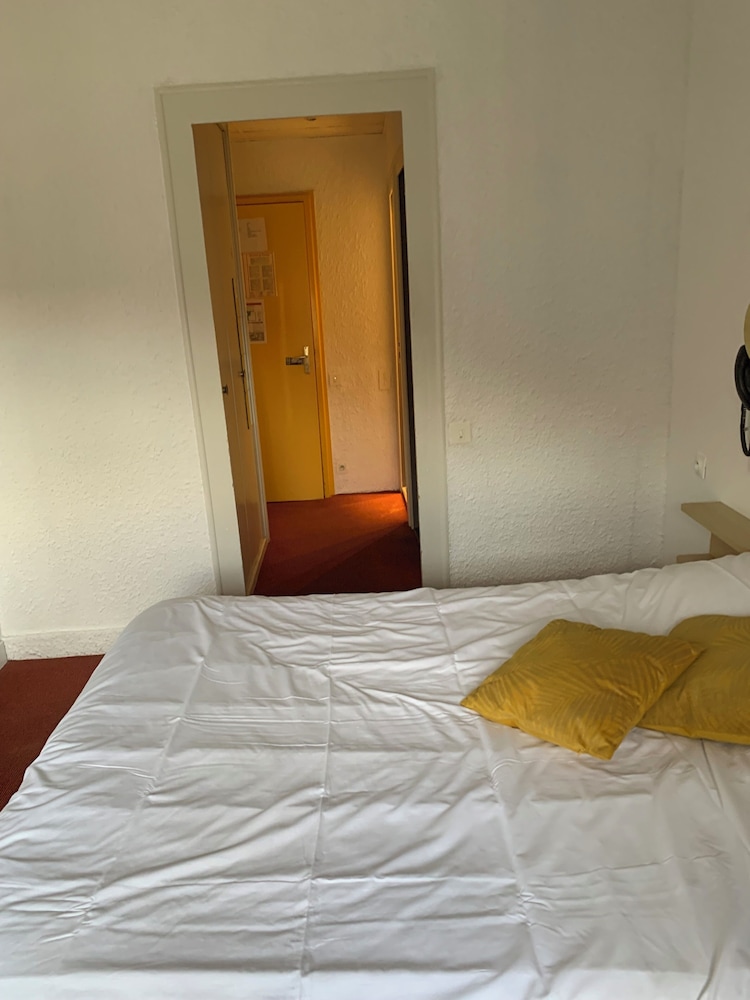 HOTEL L'ANGE COURONNÉ 5/17