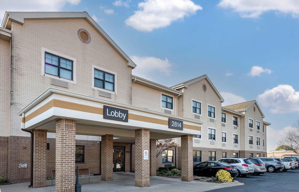 Extended Stay America Rochester - North 46/53