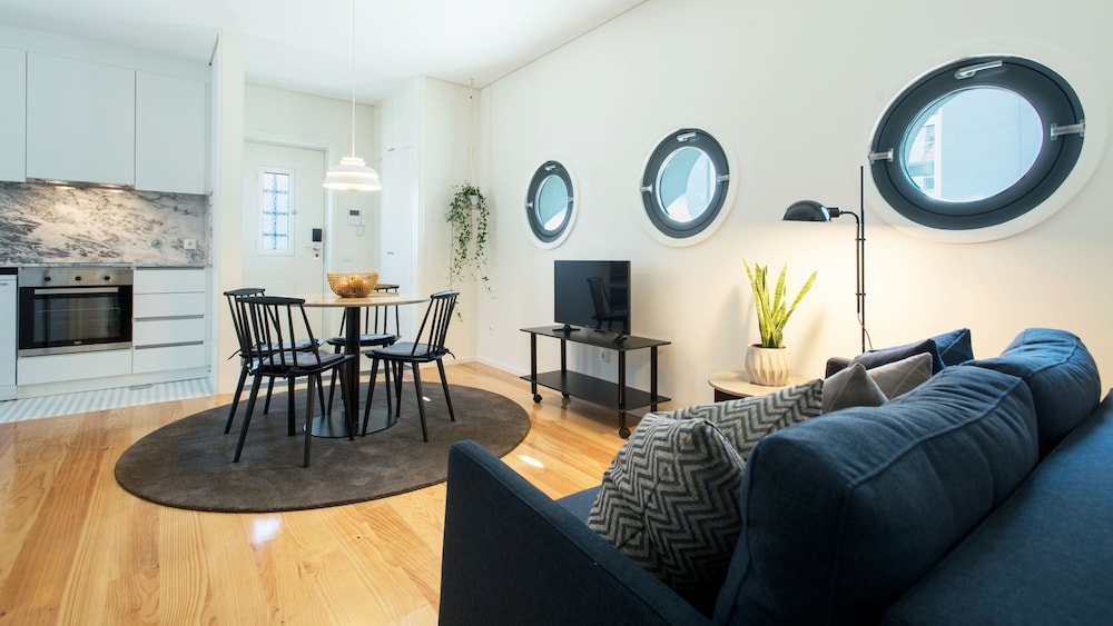 Oporto Serviced Apartments Alvares Cabral 12/17