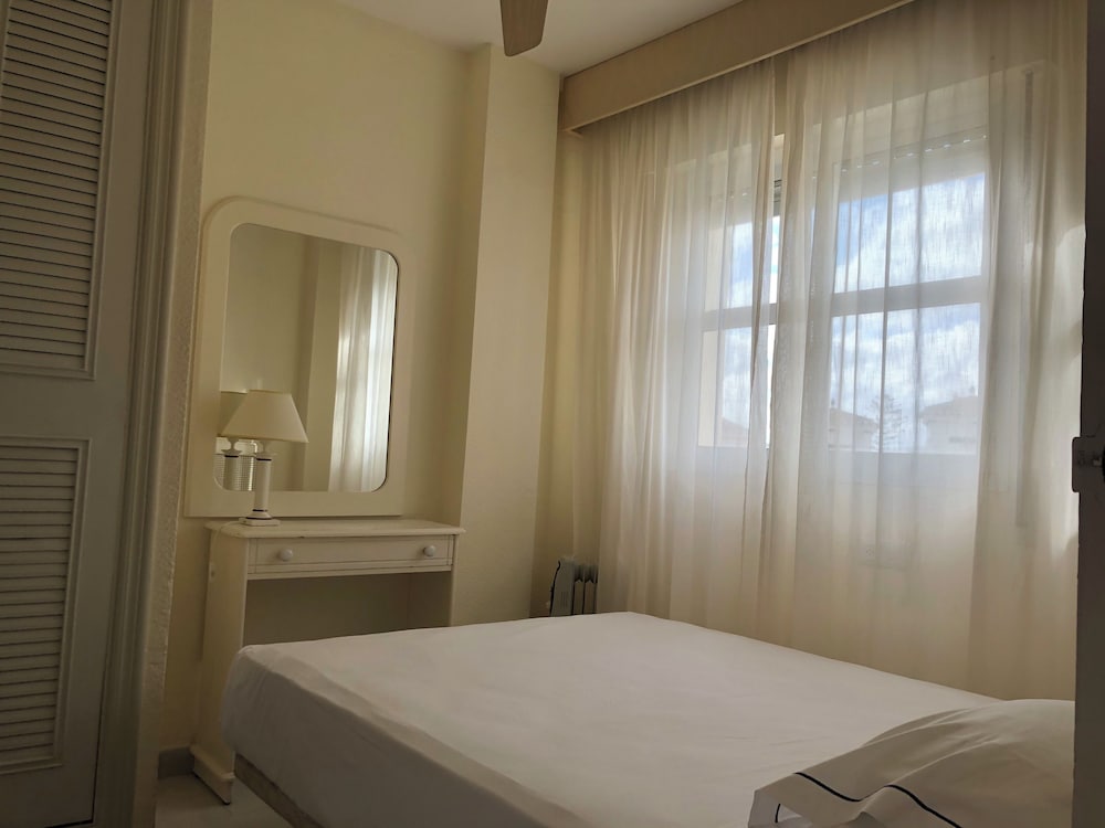 Crown Resorts Club Marbella 10/50