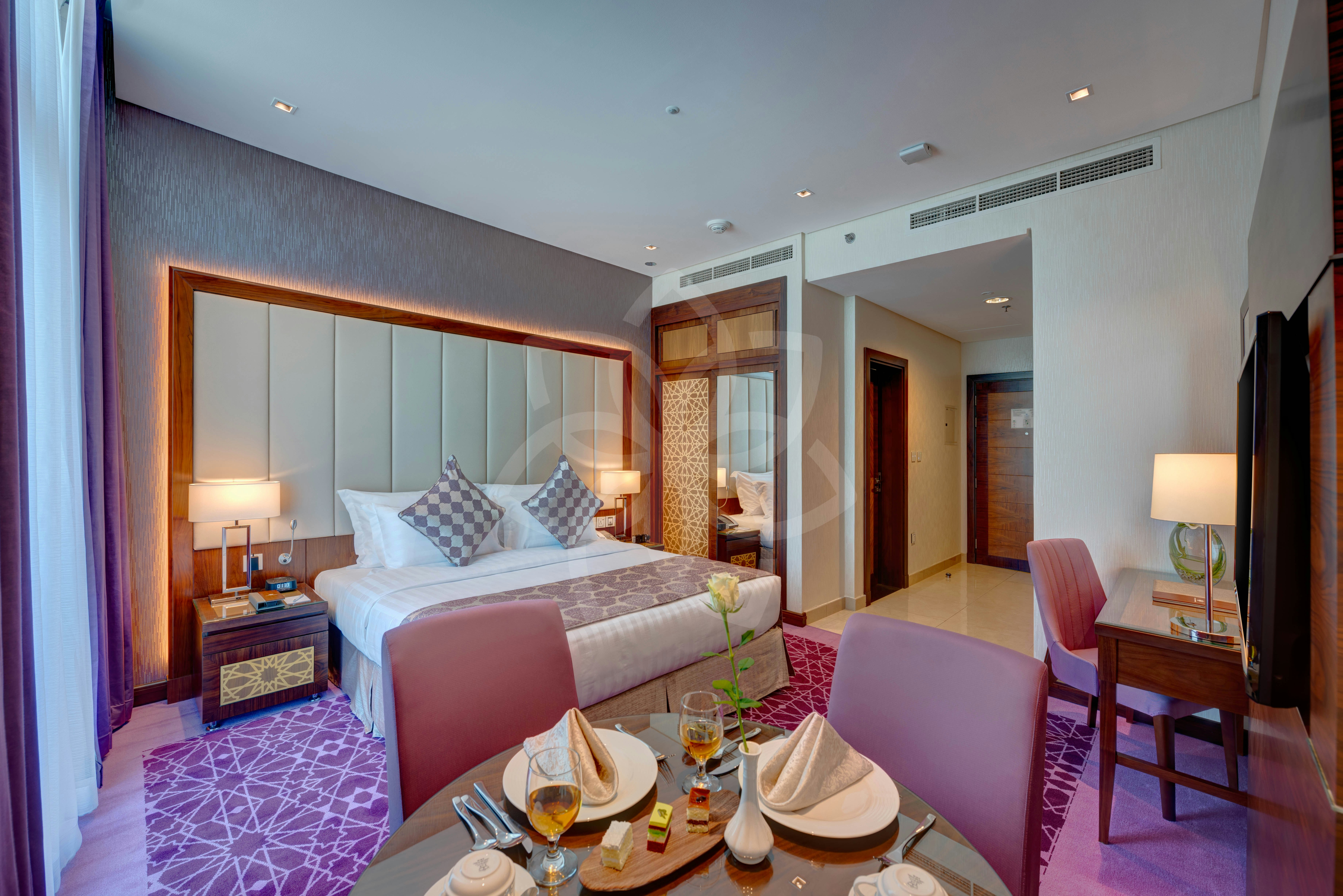 Royal Continental Suites 8/26