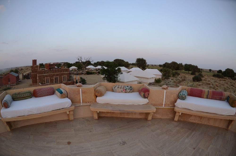 Damodra Desert Camp 8/22