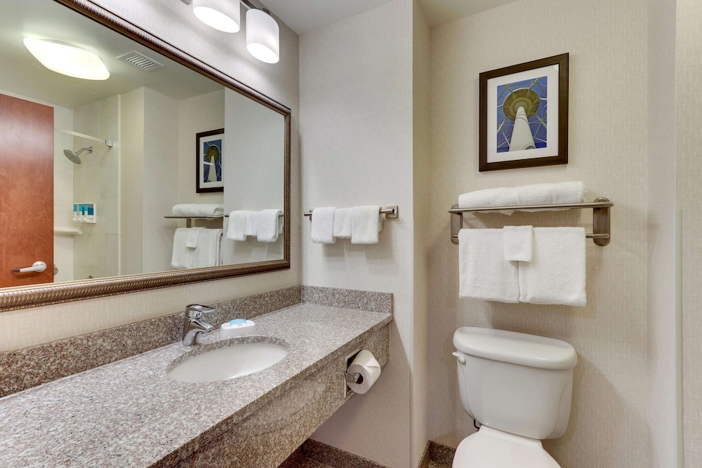 Drury Inn and Suites Sikeston 48/50