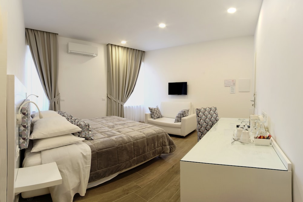 Dea Guest House 8/41