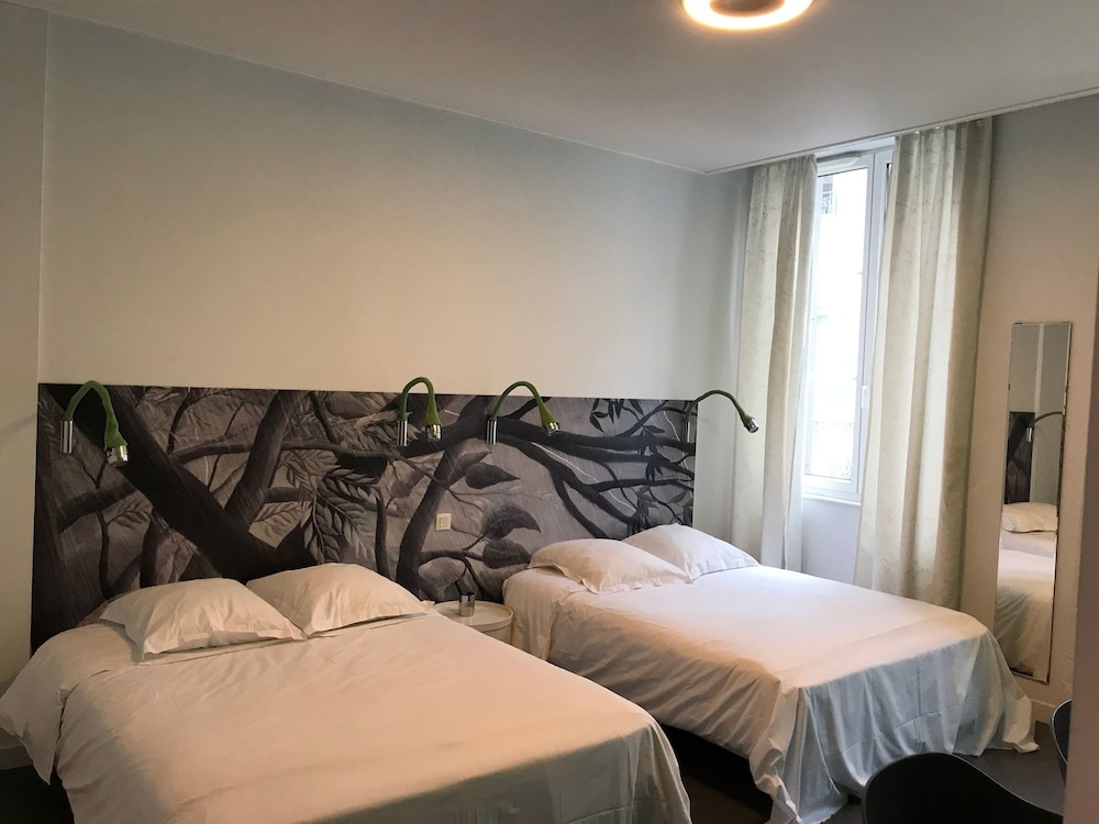 Hôtel Continental 11/32