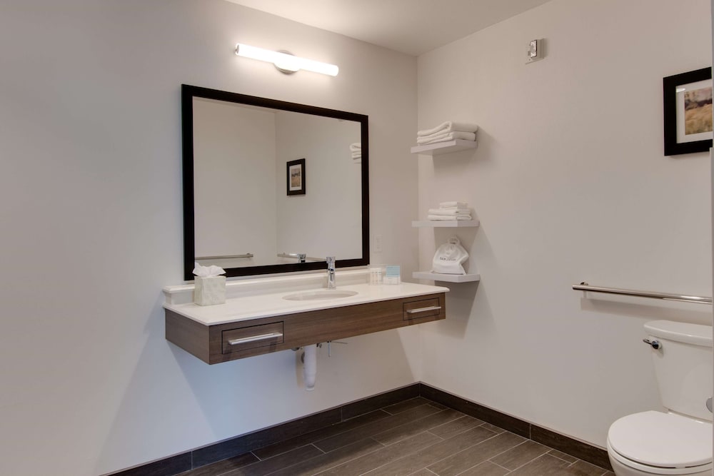 Hampton Inn And Suites Los Angeles Glendale 35/75