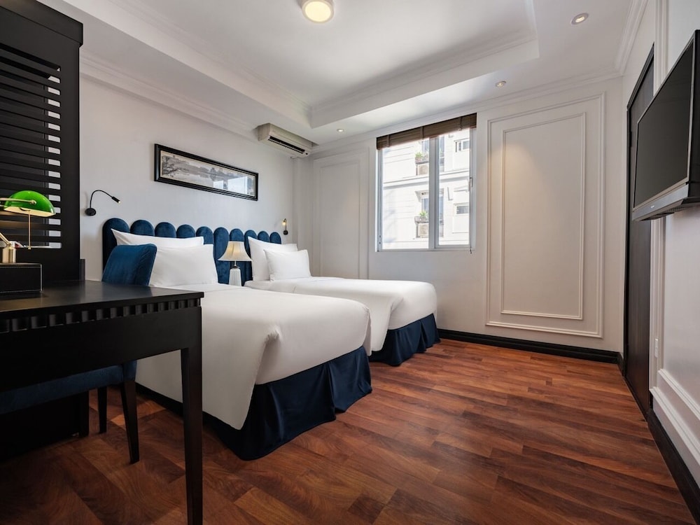The Flower Boutique Hotel 14/50