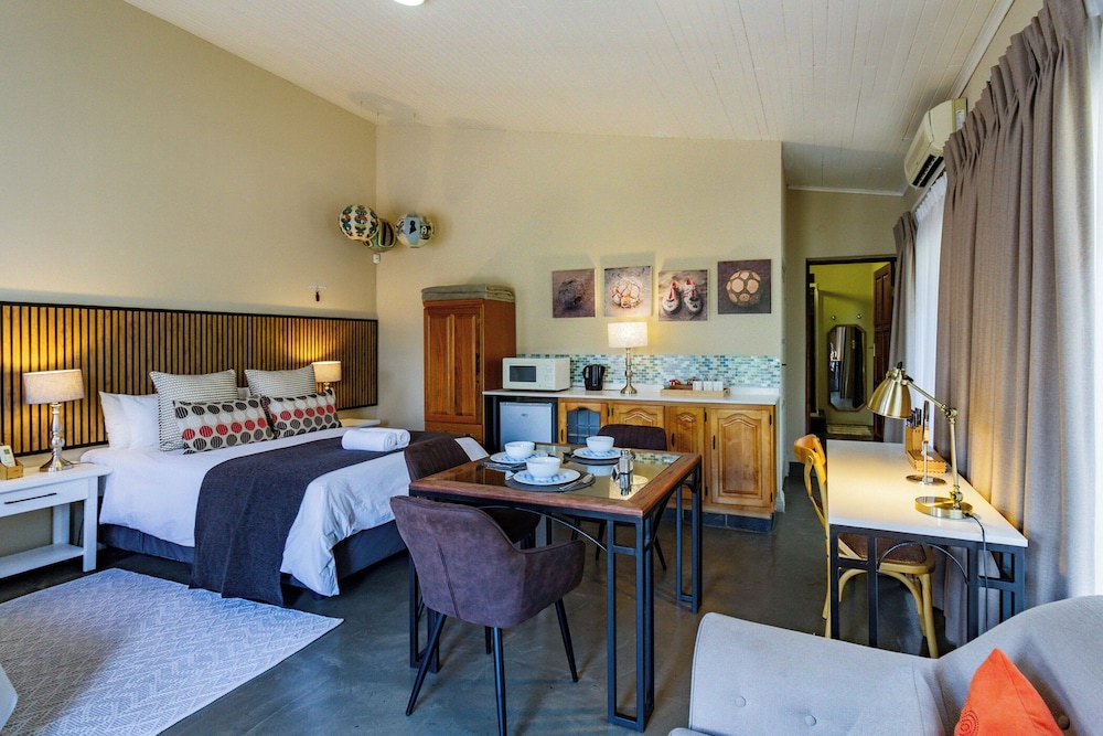 Pumleni Guesthouse 14/50