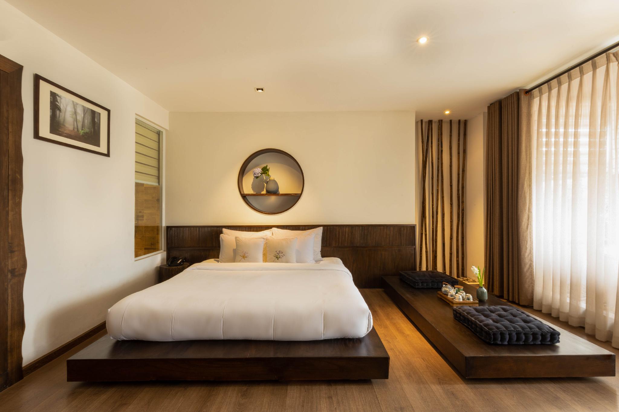 Room, No Window