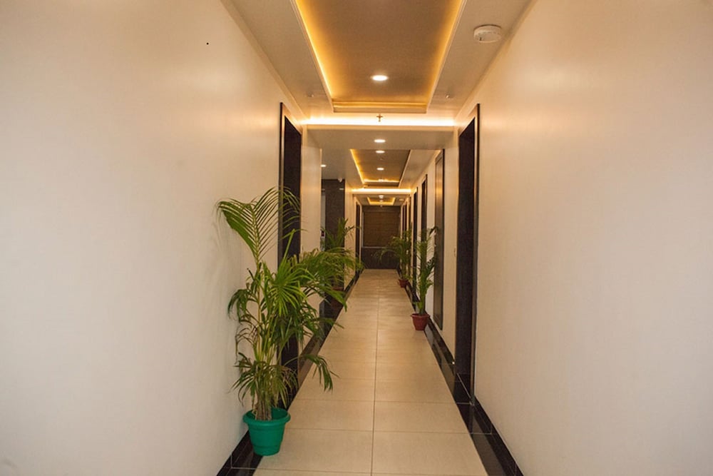 Hotel Rg Inn 4/35