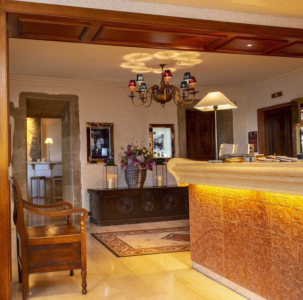 Hotel Les Armures 7/64