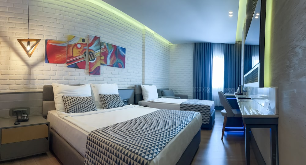 Laren Family Hotel & Spa 12/49